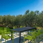 Modern Casa Storija With Pool In Novigrad * Bužinija